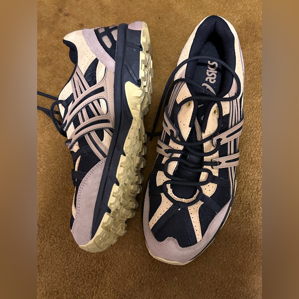 Men’s sneakers - Picture 2 of 3